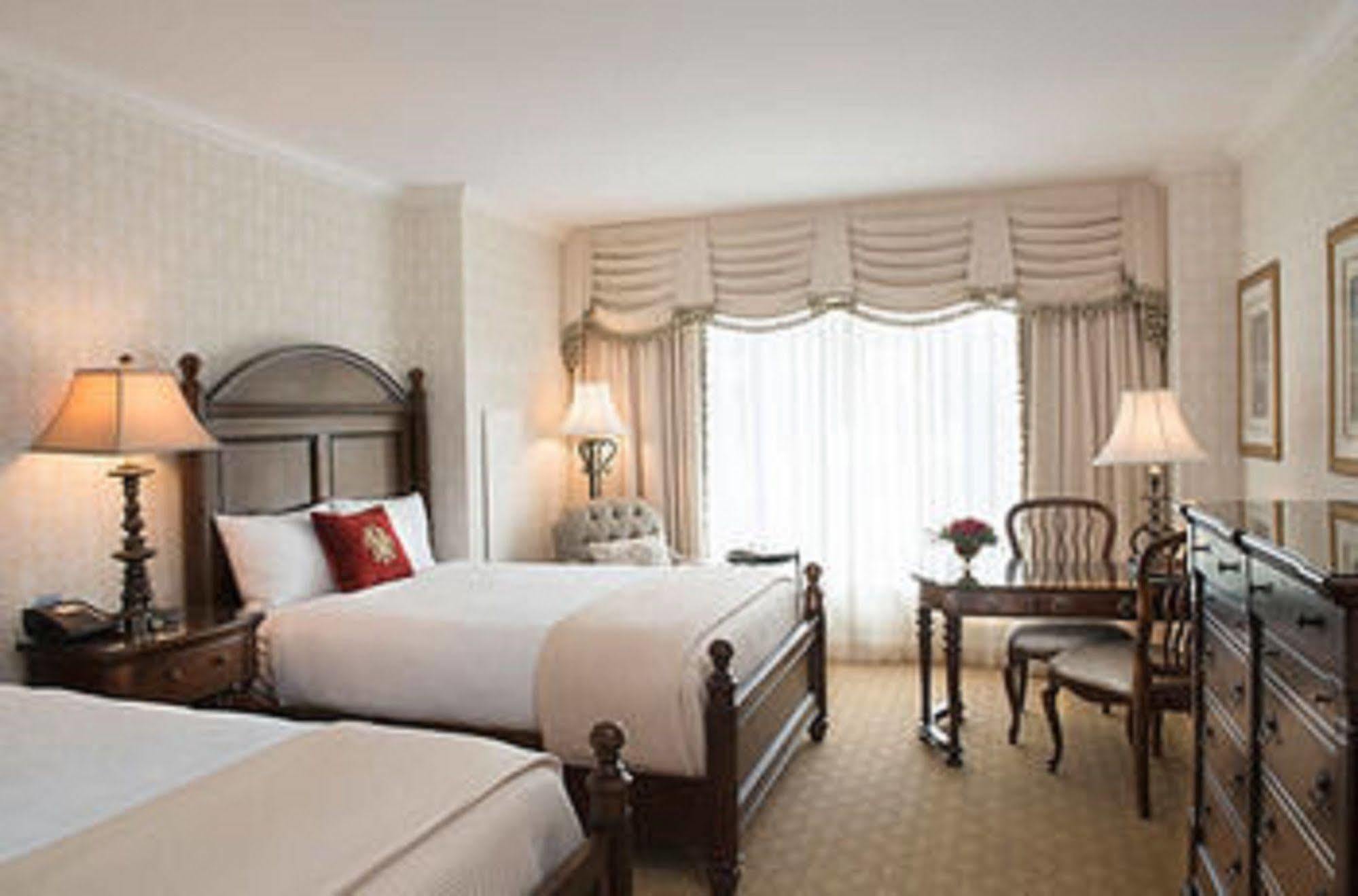 The Inn On Biltmore Estate Ашвил Екстериор снимка